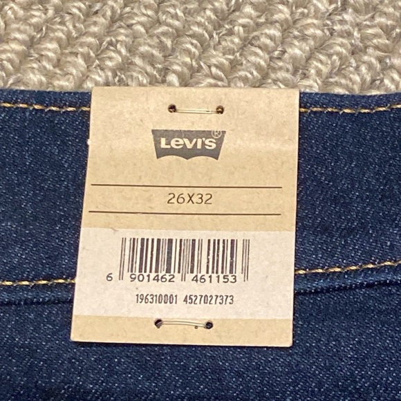 Levi Jeans 26x32 NWT DARK Jean Stretch 314 Shape Straight - Picture 8 of 10